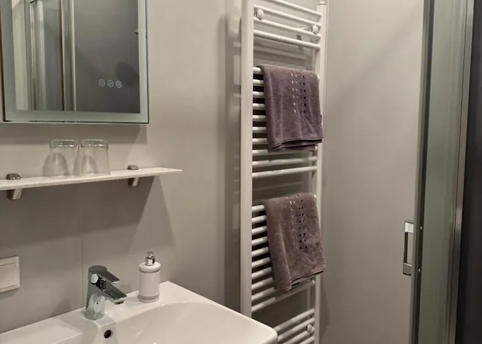 Leitner بيت ريفي *